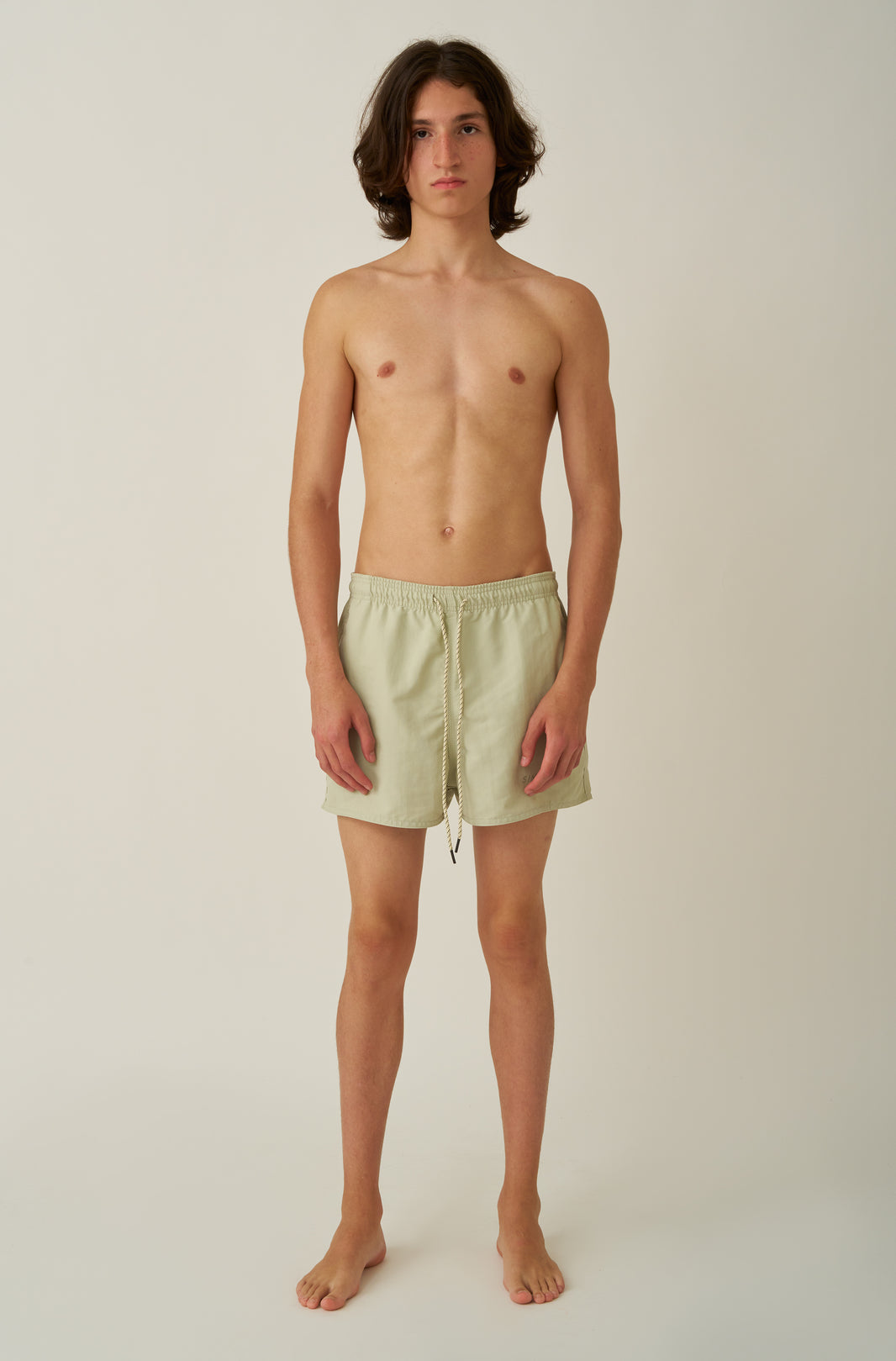Shorts Camper Areia