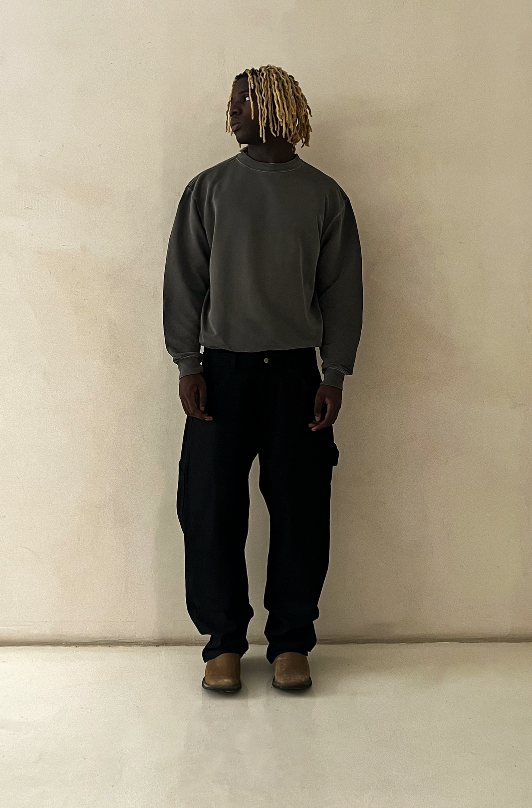 Crewneck Chakra-Washed™ Beluga