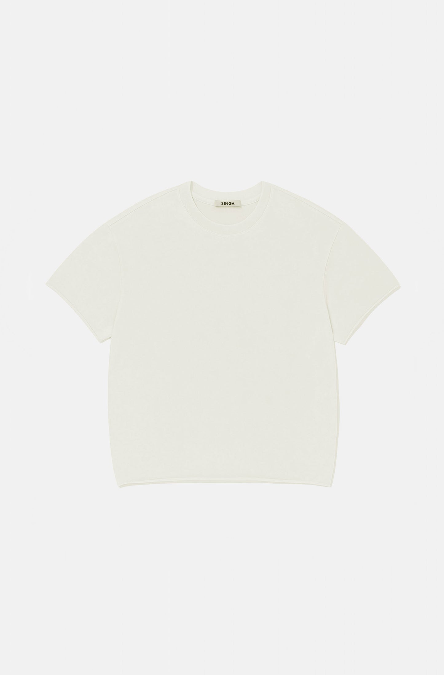 Camiseta Boxy Regular Off-White Corte a Fio