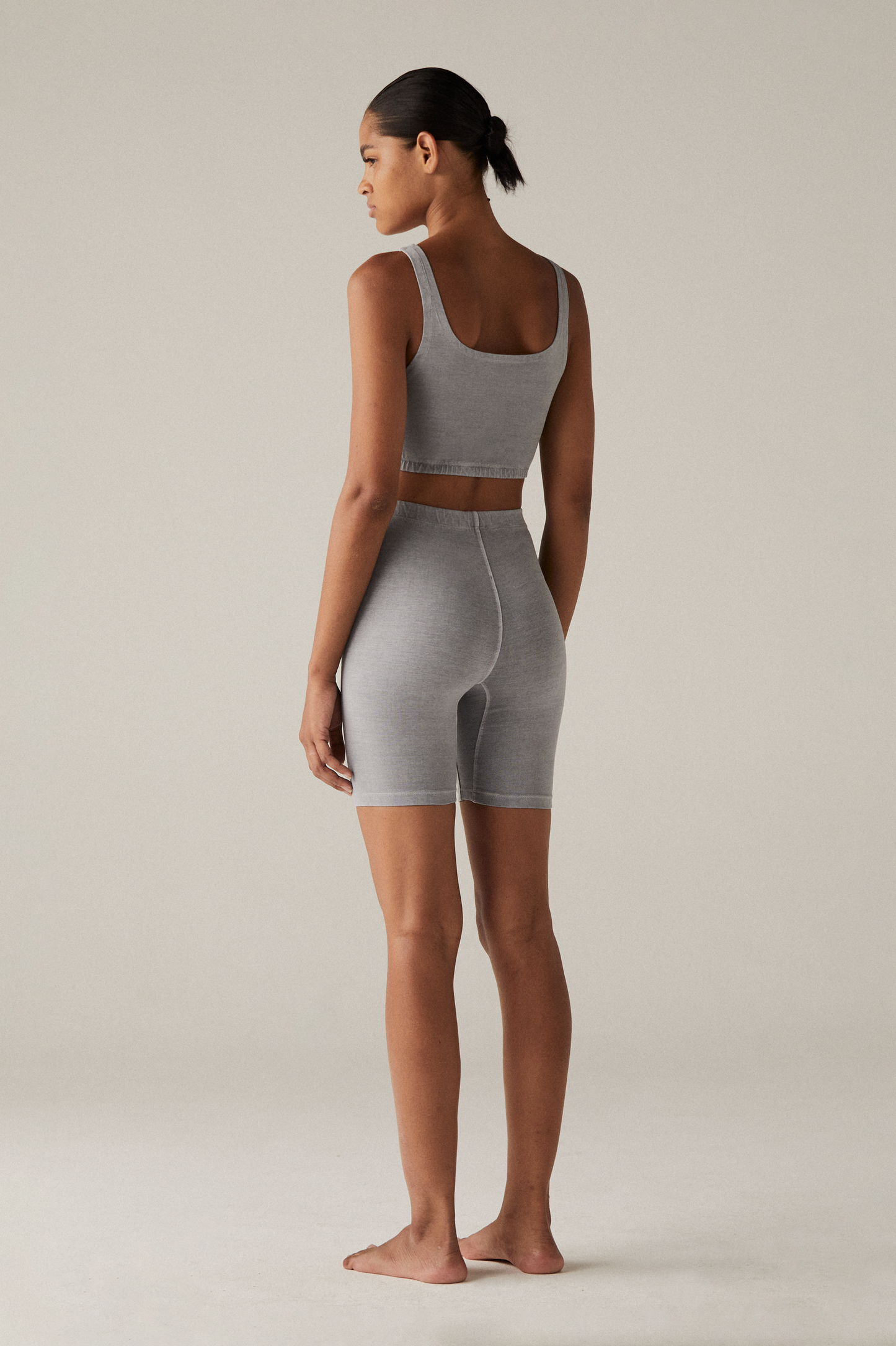 Short Active Granito