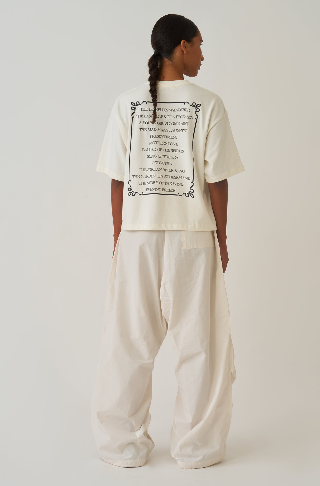 Camiseta Boxy Oversized Emahoy