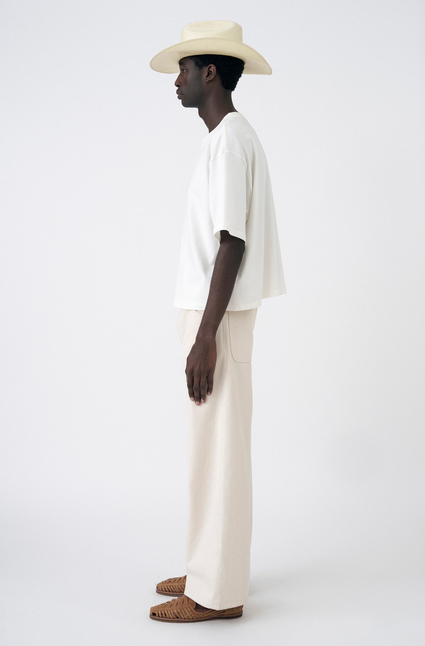 BOXY OVER OFF-WHITE