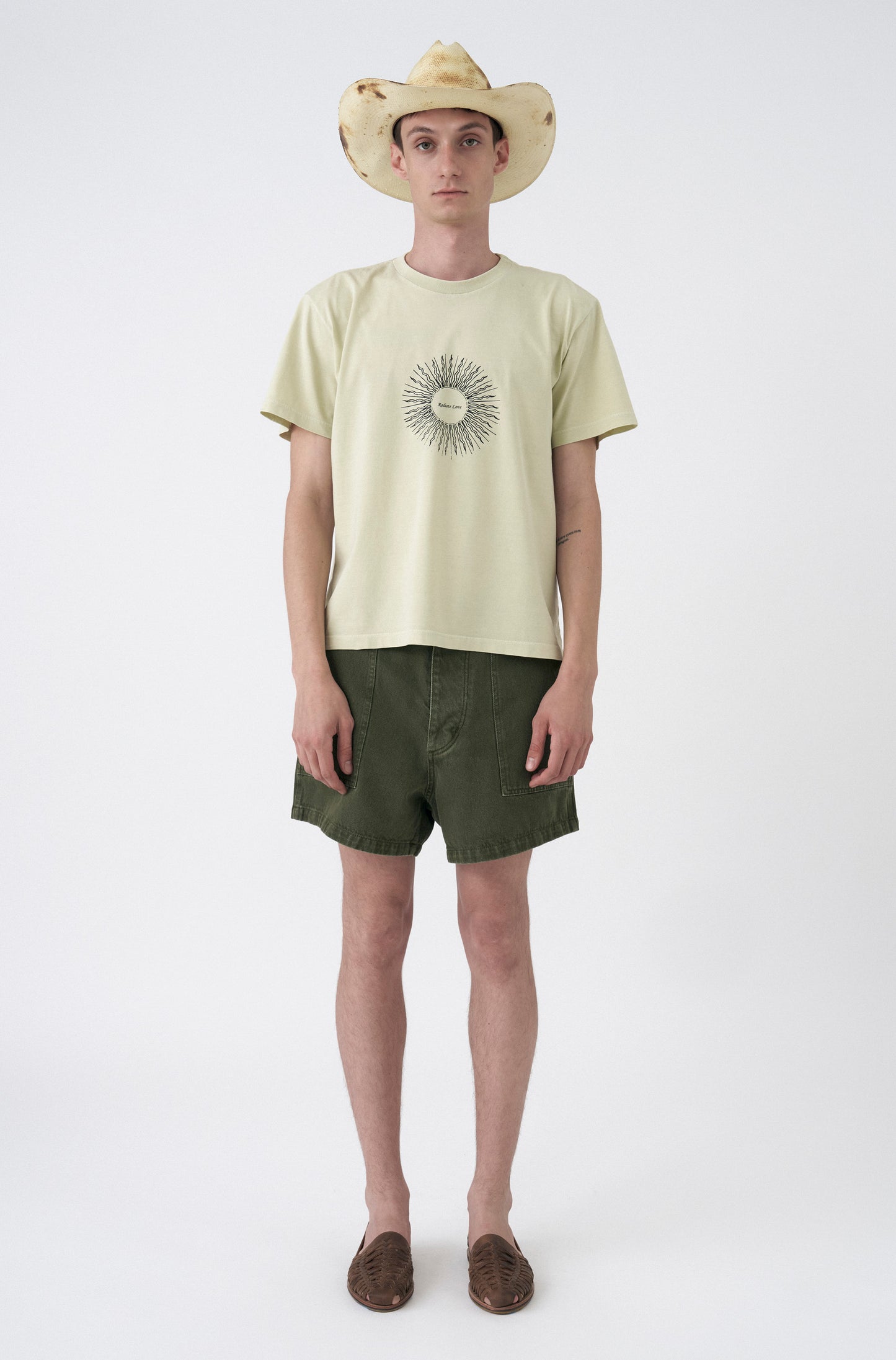 Camiseta Boxy Regular Radiate Love