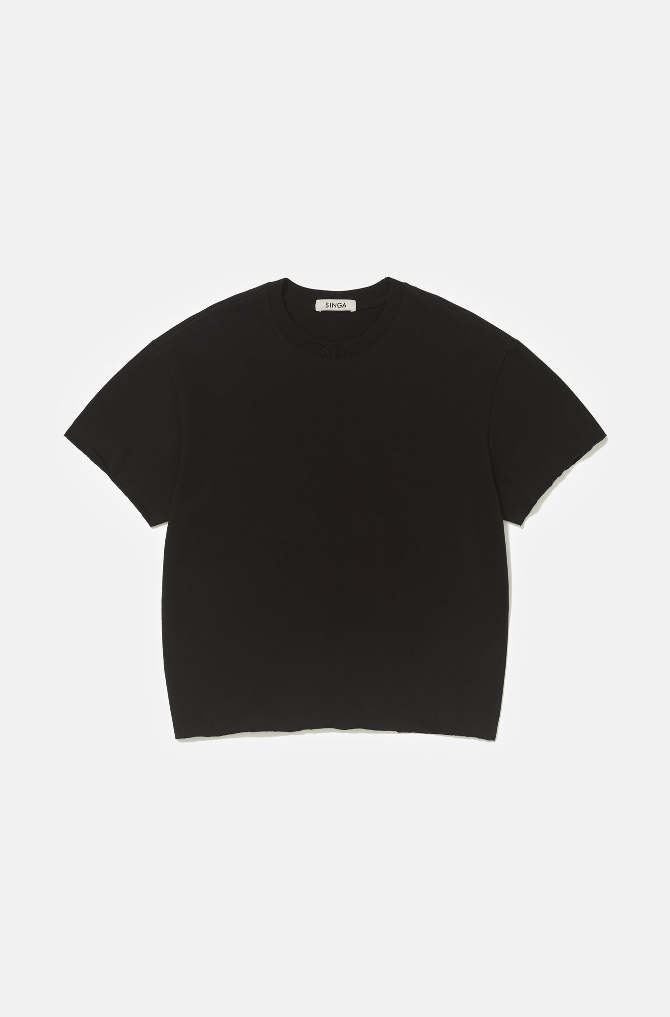 Camiseta Boxy Regular Preta Corte a Fio