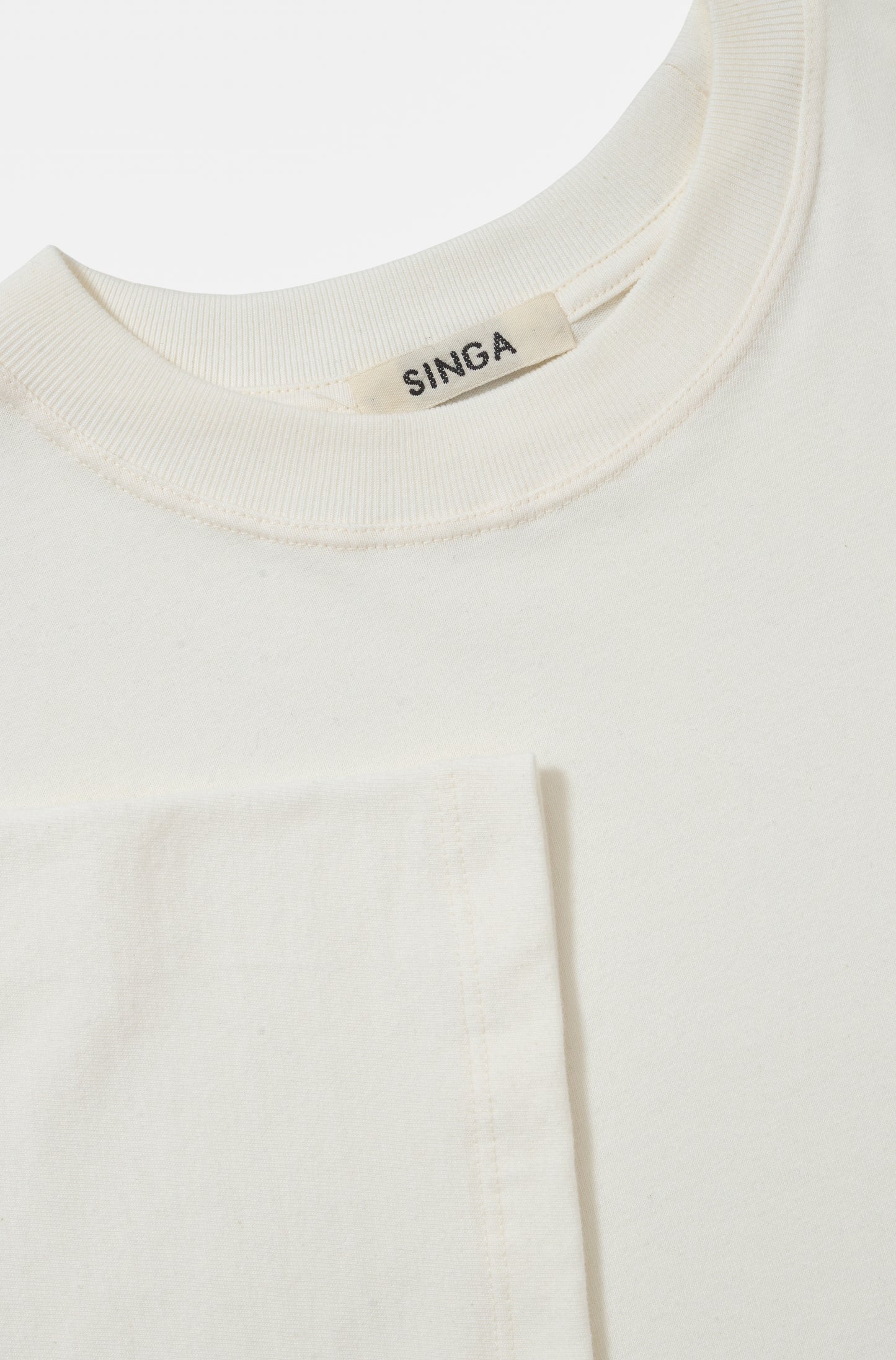BOXY OVER OFF-WHITE